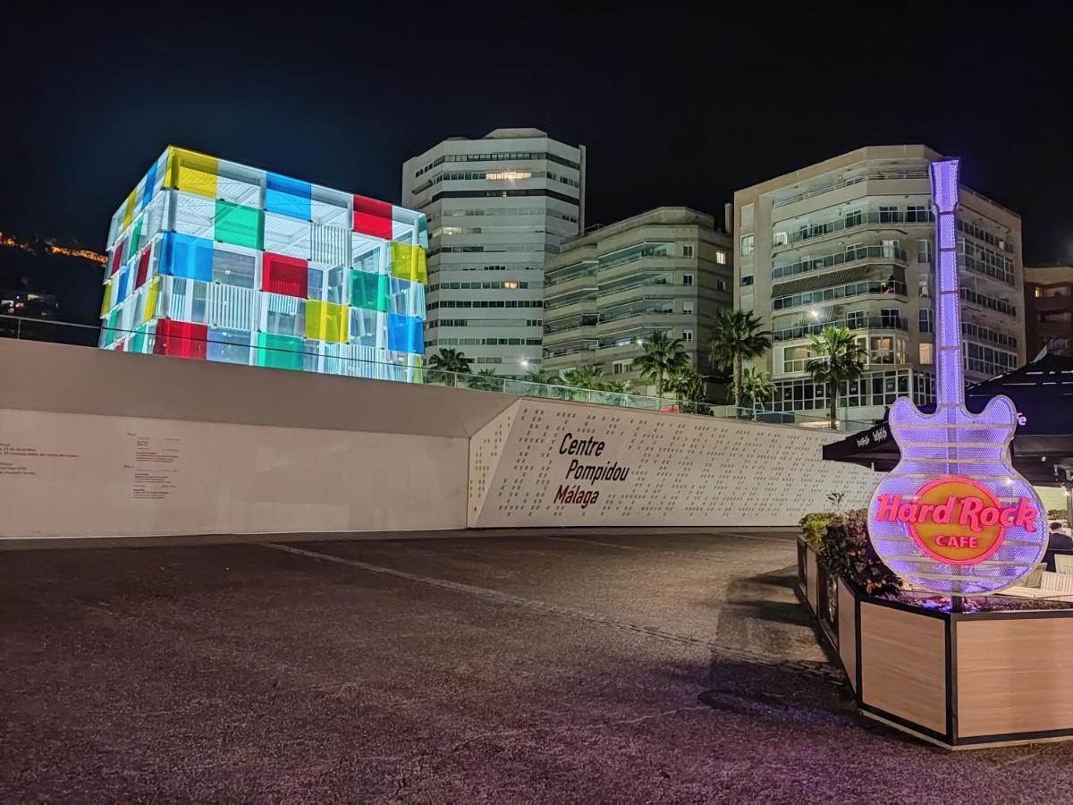 Апартаменты 80S Loft Vintage 15' Malaga Airport Free Guest Parking Альхаурин-де-ла-Торре Экстерьер фото